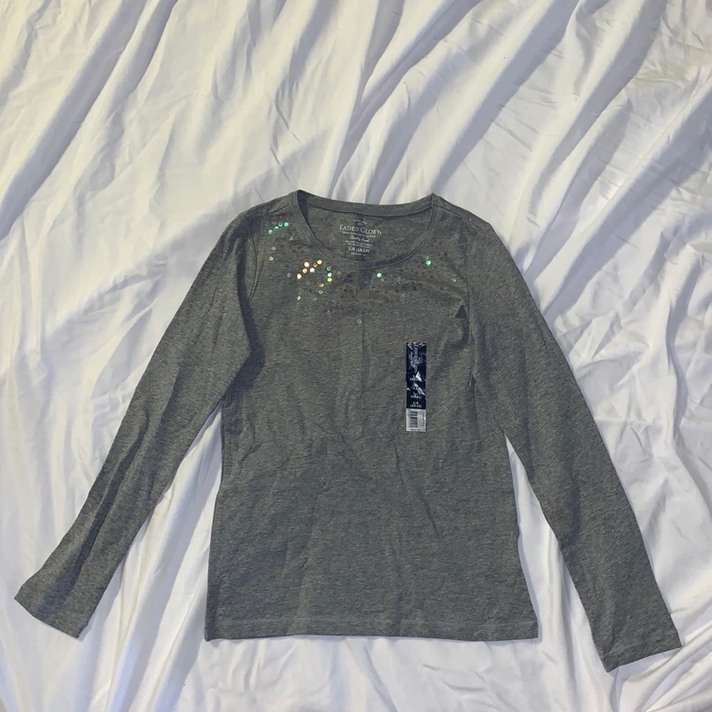 Long sleeve gray sparkle shirt